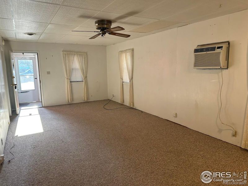 405 N 6th St, Sterling, CO 80751