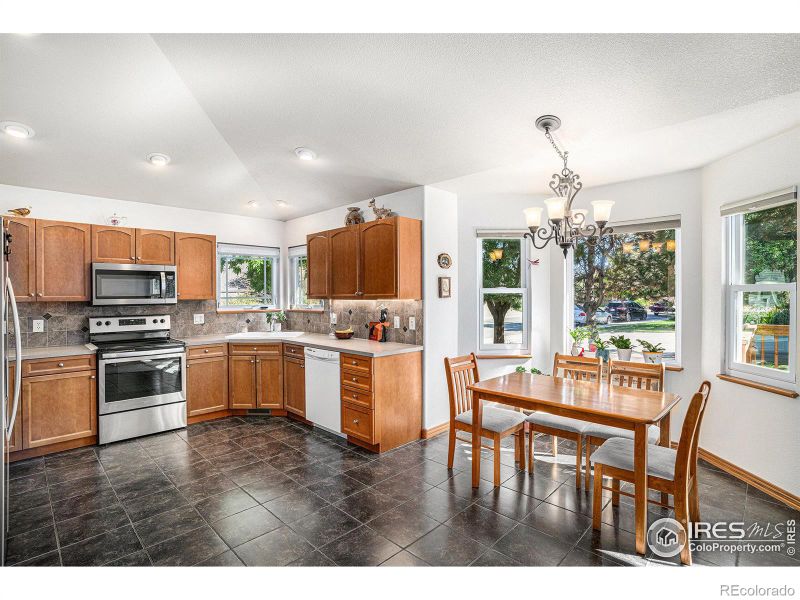 4740 Coffeetree Dr, Loveland, CO 80538