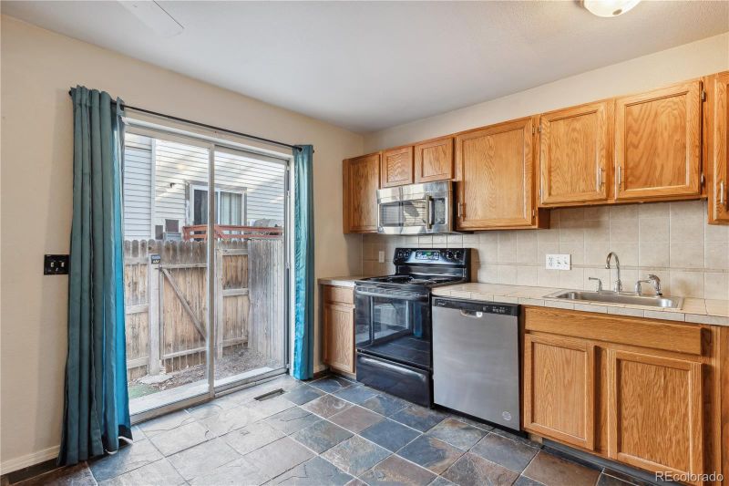 17675 E Loyola Dr #E, Aurora, CO 80013