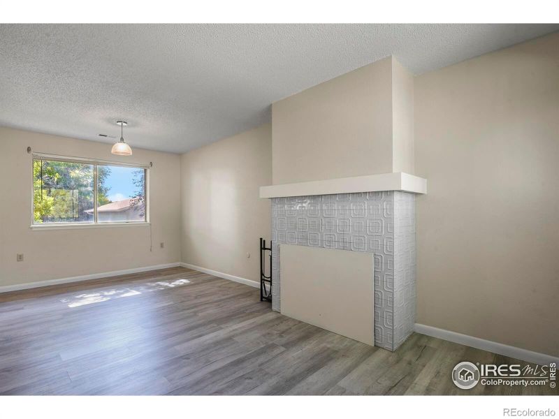 9-11 Beckwith Pl, Longmont, CO 80501