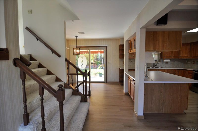 1129 Par Rd, Broomfield, CO 80020