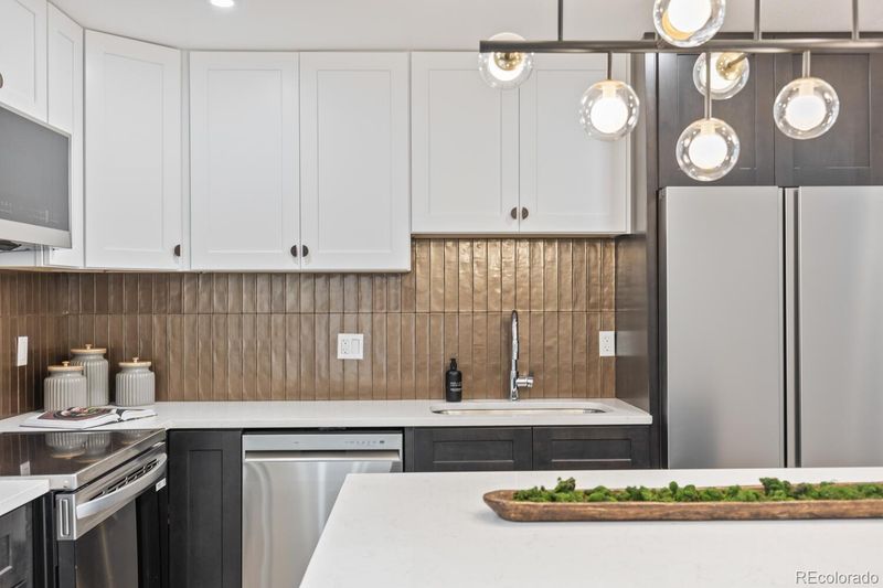 249 S Perry St, Denver, CO 80219