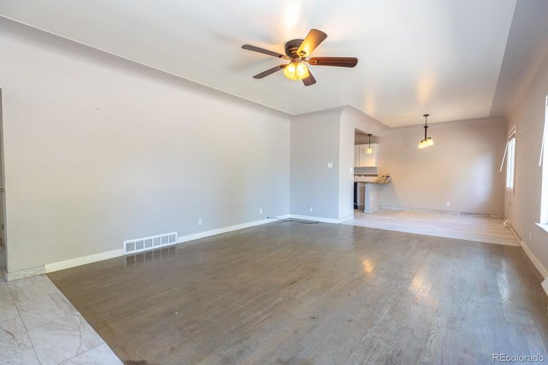 125 S Jay St, Lakewood, CO 80226