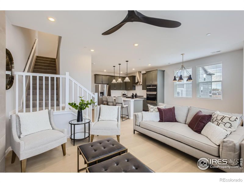 767 Pokeweed Ln, Fort Collins, CO 80524