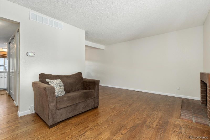 3695 S Kittredge St #D, Aurora, CO 80013