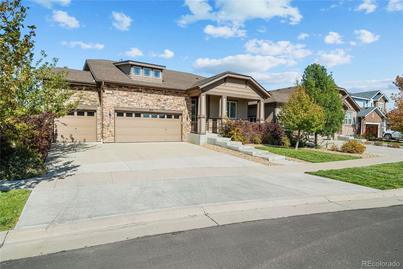 89 N Irvington St, Aurora, CO 80018