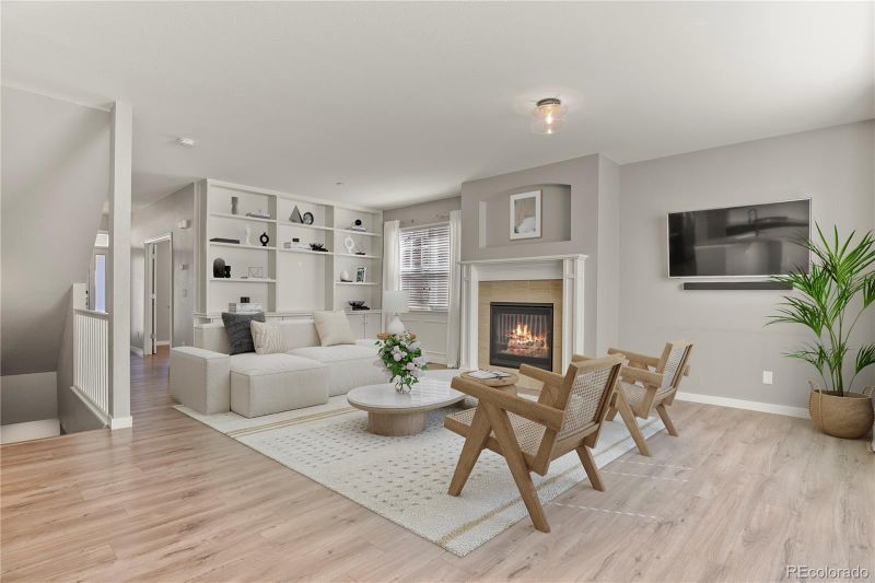 2421 Steppe Dr, Longmont, CO 80504