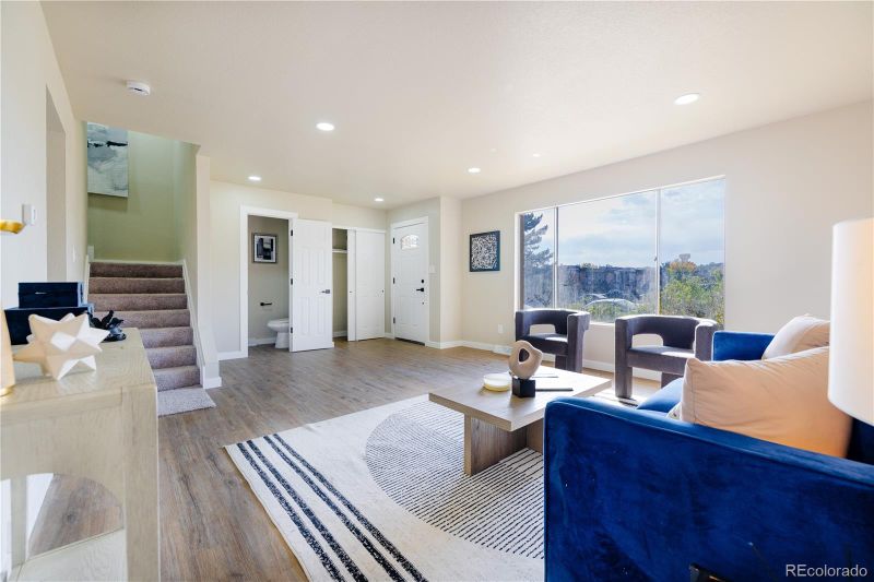 8742 Mariposa St, Thornton, CO 80260