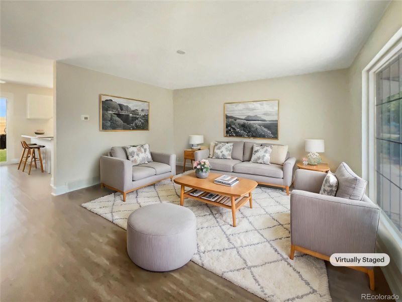 19237 E Kansas Dr, Aurora, CO 80017