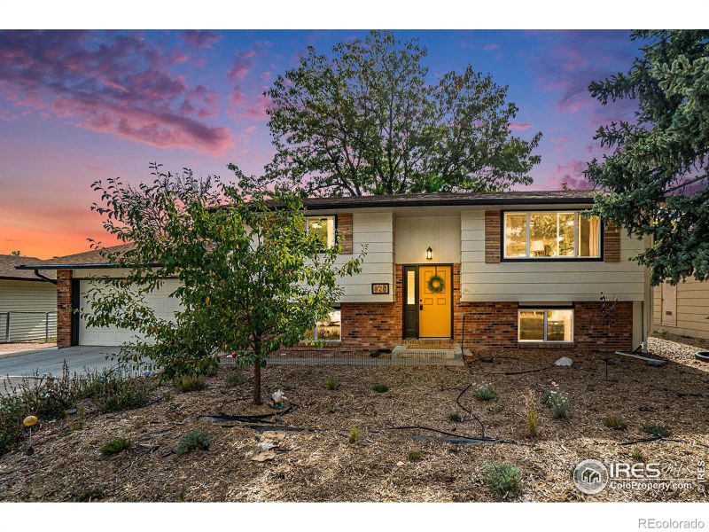 820 18th St SW, Loveland, CO 80537