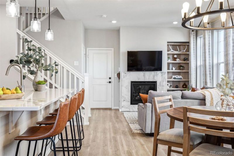 6125 N Hanover St, Denver, CO 80238