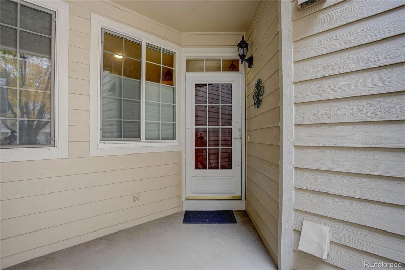 9007 W Phillips Dr, Littleton, CO 80128