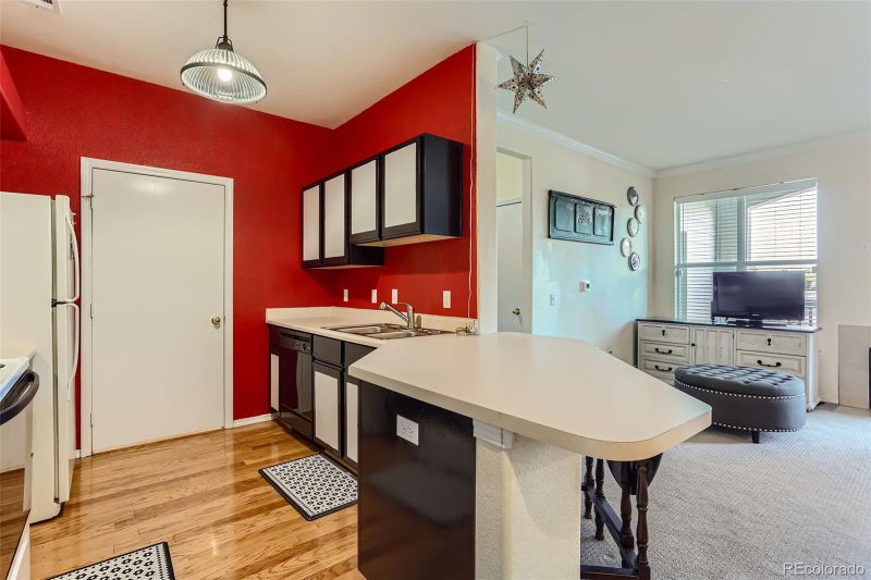 18919 E Warren Cir #B104, Aurora, CO 80013