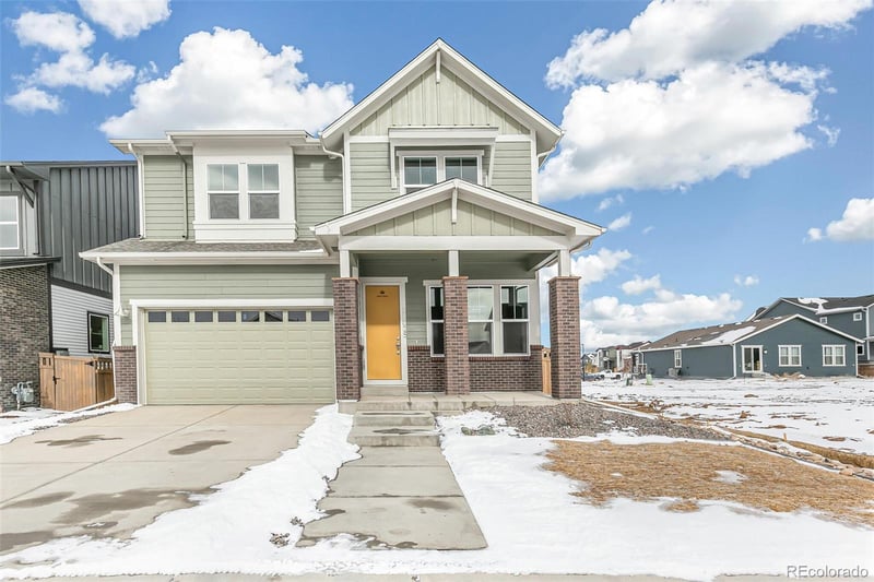 21025 E 61st Dr, Aurora, CO 80019