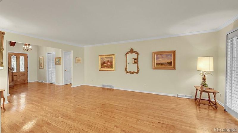 5866 S Lupine Dr, Littleton, CO 80123