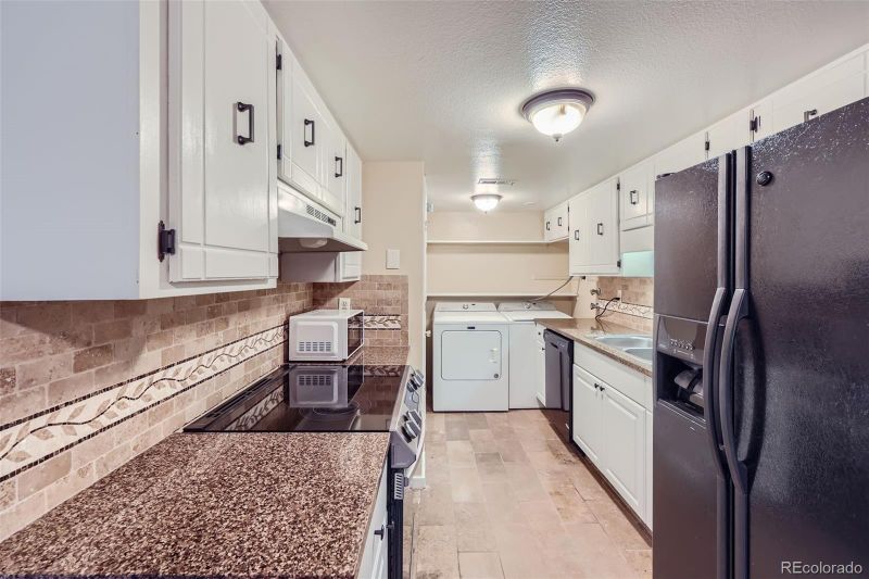 1244 S Uvalda St, Aurora, CO 80012