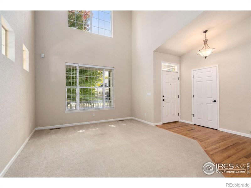 3902 Big Dipper Dr, Fort Collins, CO 80528