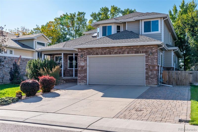 2701 Falcon Dr, Longmont, CO 80503