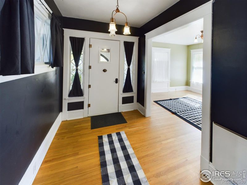 2 S Denver Ave, Johnstown, CO 80534