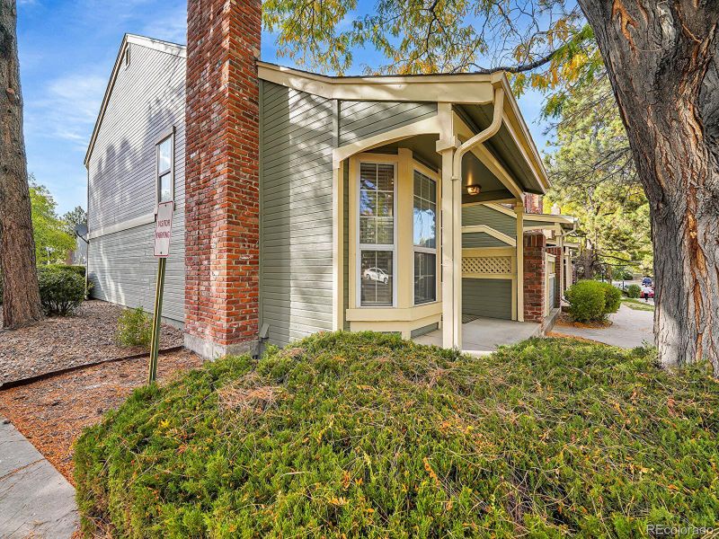 1982 S Hannibal Ct #H, Aurora, CO 80013