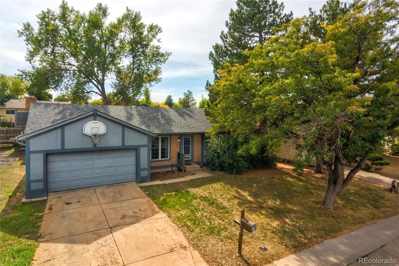 17828 E Mexico Dr, Aurora, CO 80017