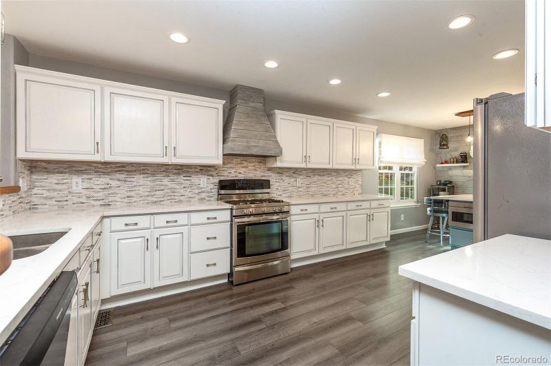 4201 Kellwood Dr, Castle Rock, CO 80109