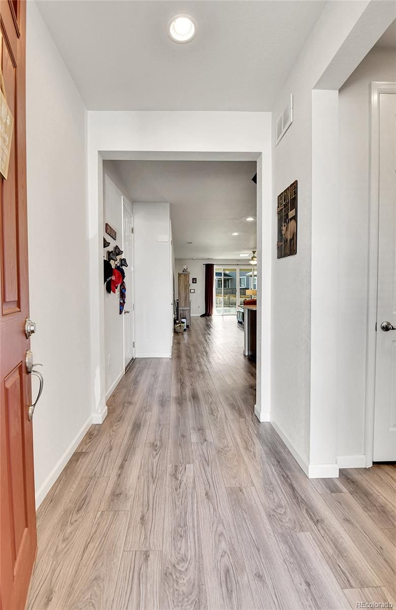 27862 E 9th Dr, Aurora, CO 80018