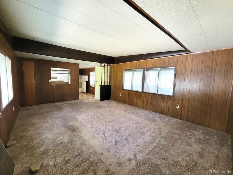 535 Willow Dr, Lochbuie, CO 80603