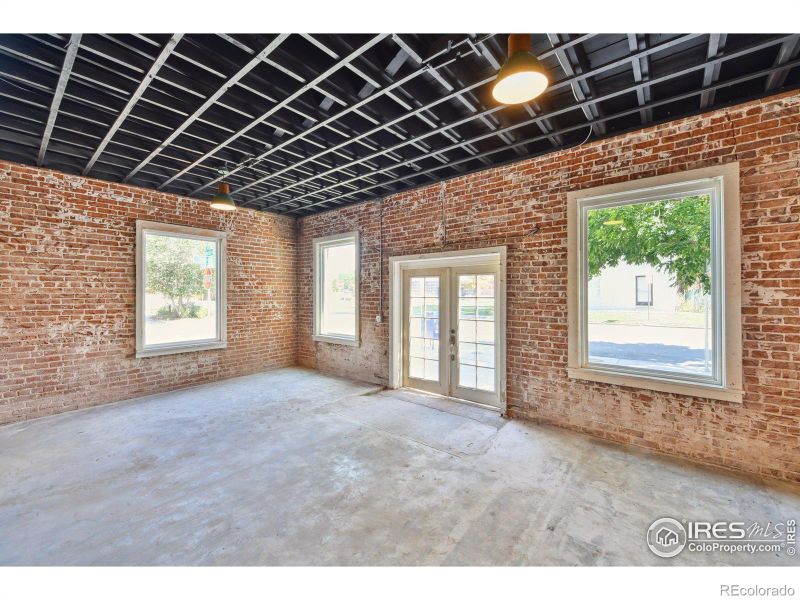 2563 Glenarm Pl, Denver, CO 80205