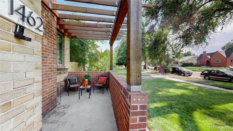 1462 Grape St, Denver, CO 80220