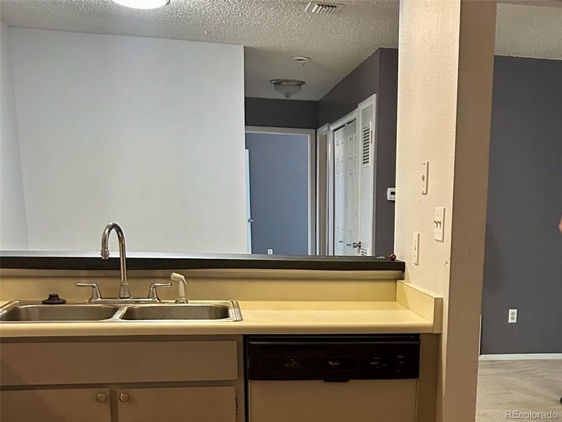 2300 E Geddes Ave #C, Centennial, CO 80122