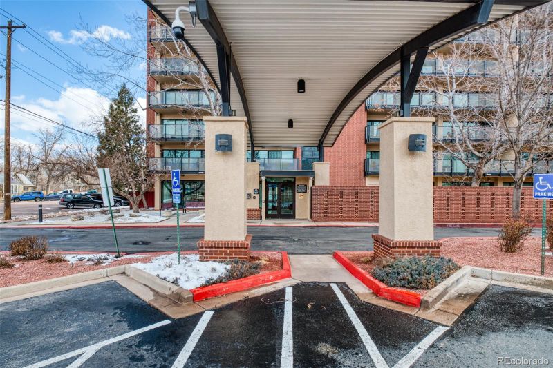 417 E Kiowa St #1006, Colorado Springs, CO 80903