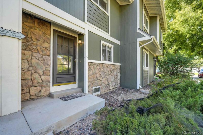 2127 Coronado Pkyn Pw #C, Denver, CO 80229