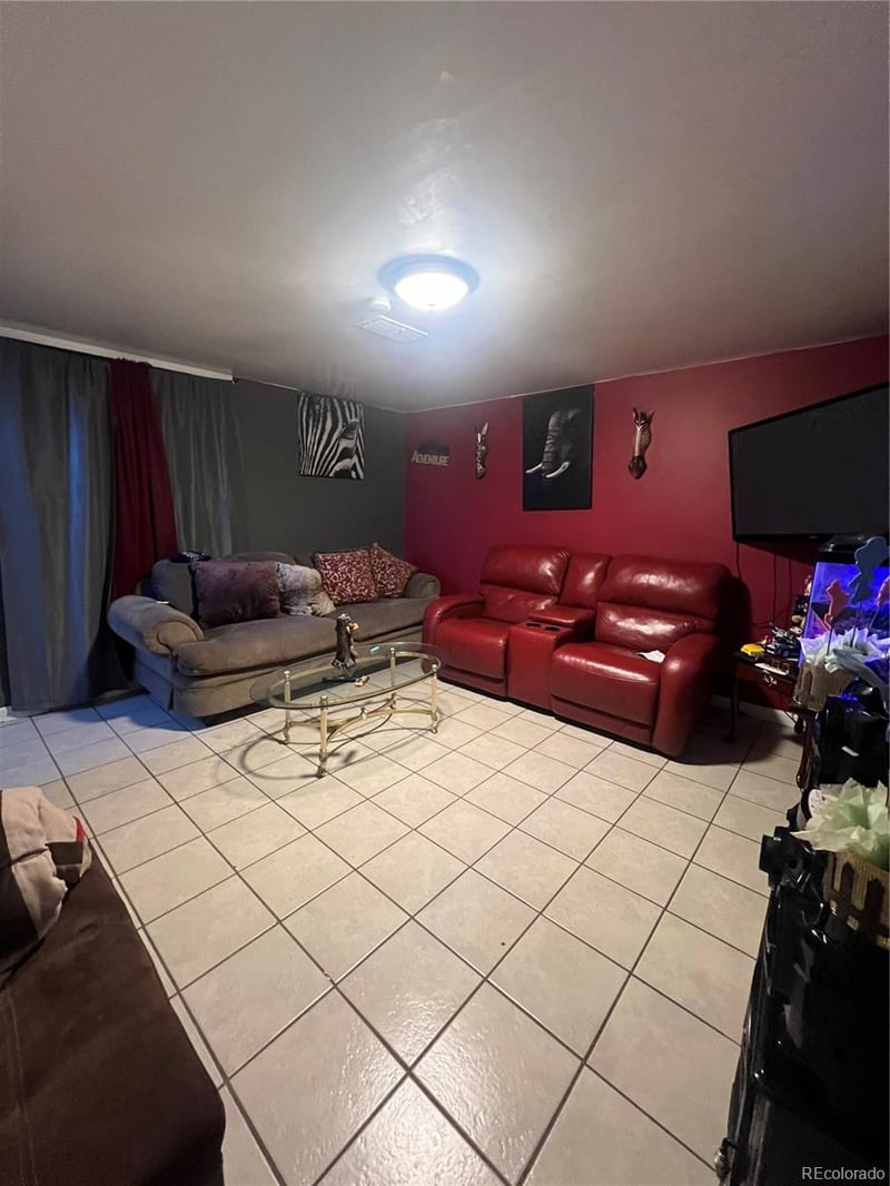 274 S Meade St, Denver, CO 80219
