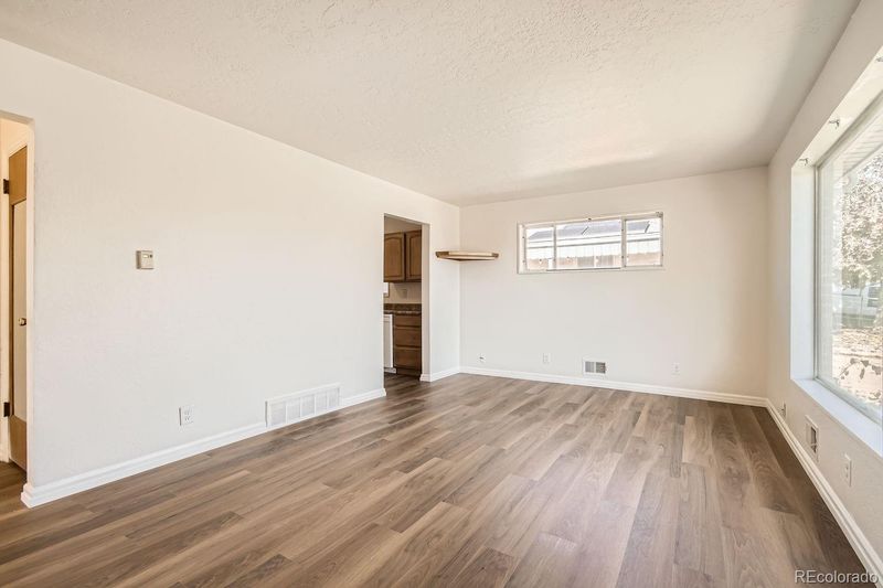 7041 Ruth Way, Denver, CO 80221