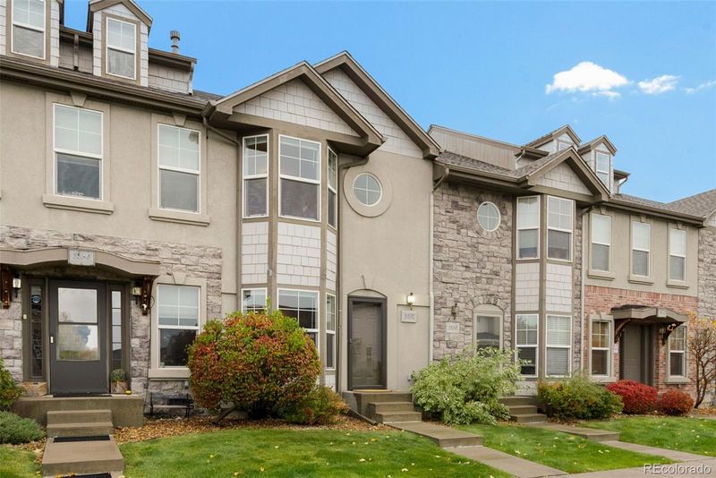 8852 Meade St, Westminster, CO 80031