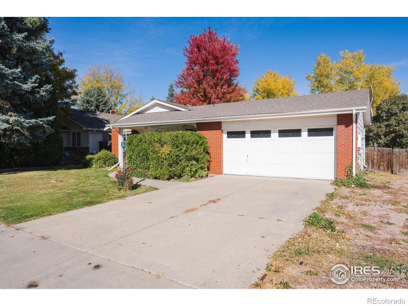 1645 Hoffman Dr, Loveland, CO 80538
