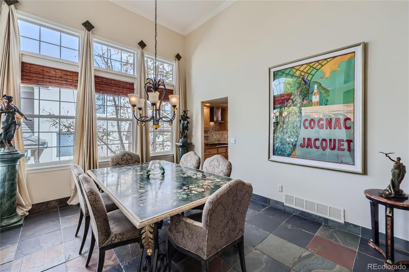 9688 Colinade Dr, Lone Tree, CO 80124