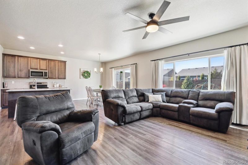 757 S Prairie Dr, Milliken, CO 80543