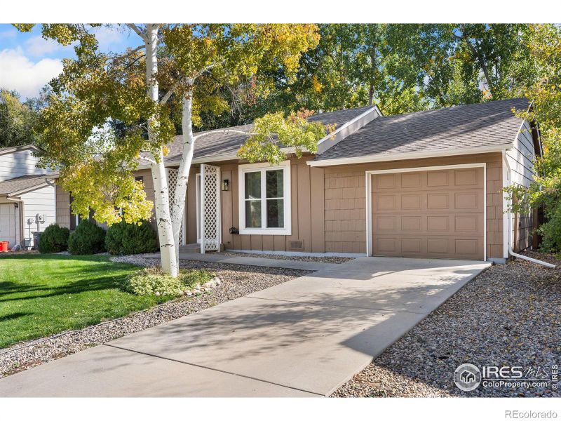 4400 Warbler Dr, Fort Collins, CO 80526