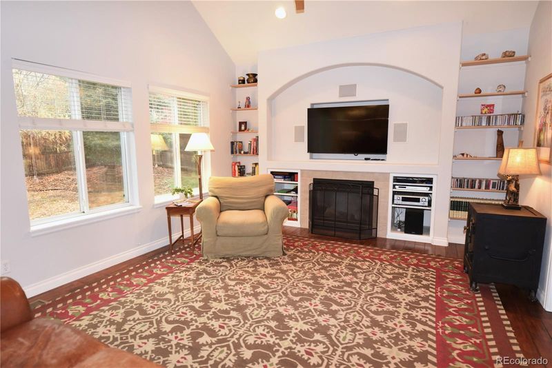 897 Dales Pony Dr, Castle Rock, CO 80104