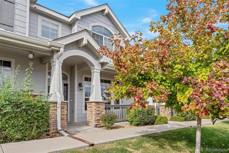 8326 Stonybridge Cir, Highlands Ranch, CO 80126
