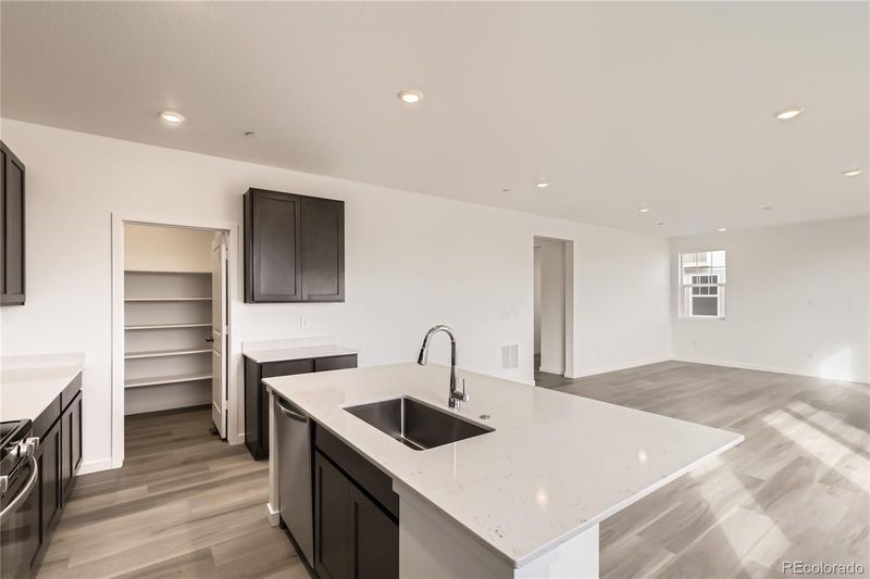 10952 Olathe St, Commerce City, CO 80022