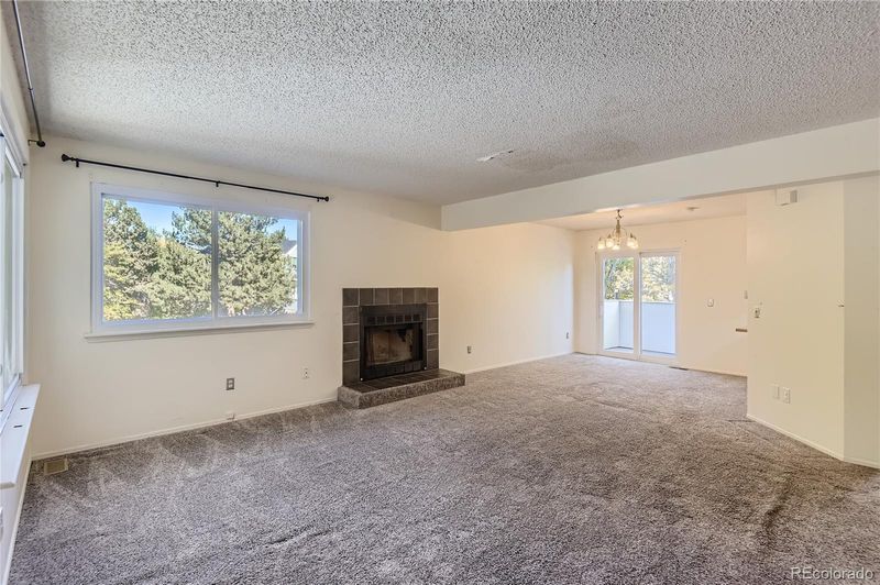 18 S Nome St #A, Aurora, CO 80012