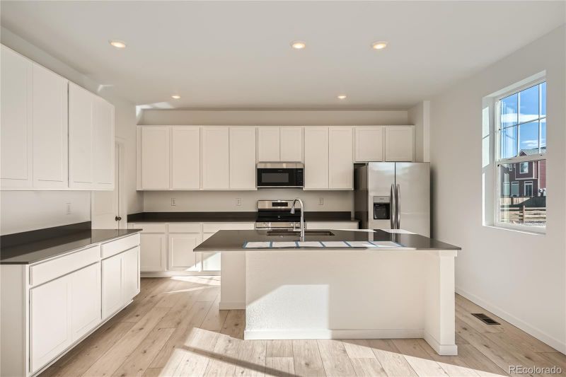 16092 E 111th Cir, Commerce City, CO 80022