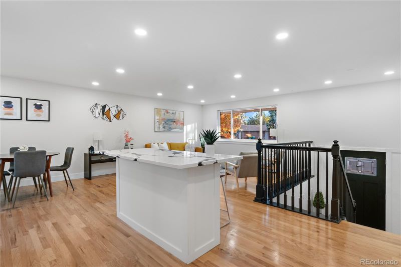 8469 E Briarwood Ave, Centennial, CO 80112