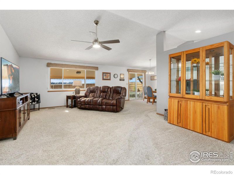 1716 Rolling View Dr, Loveland, CO 80537