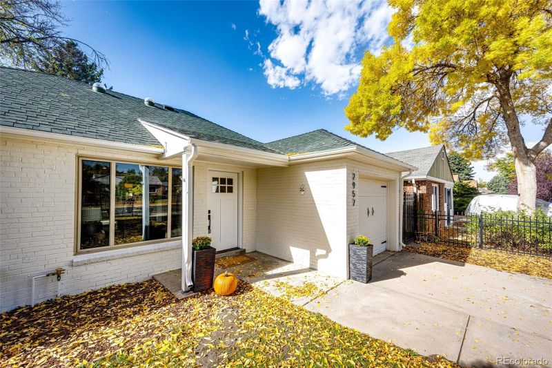 2957 Krameria St, Denver, CO 80207