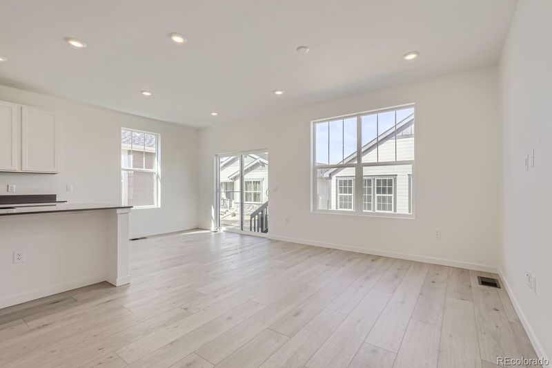 5141 N Quemoy Ct, Aurora, CO 80019