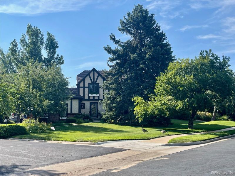 15400 E Saratoga Pl, Aurora, CO 80015